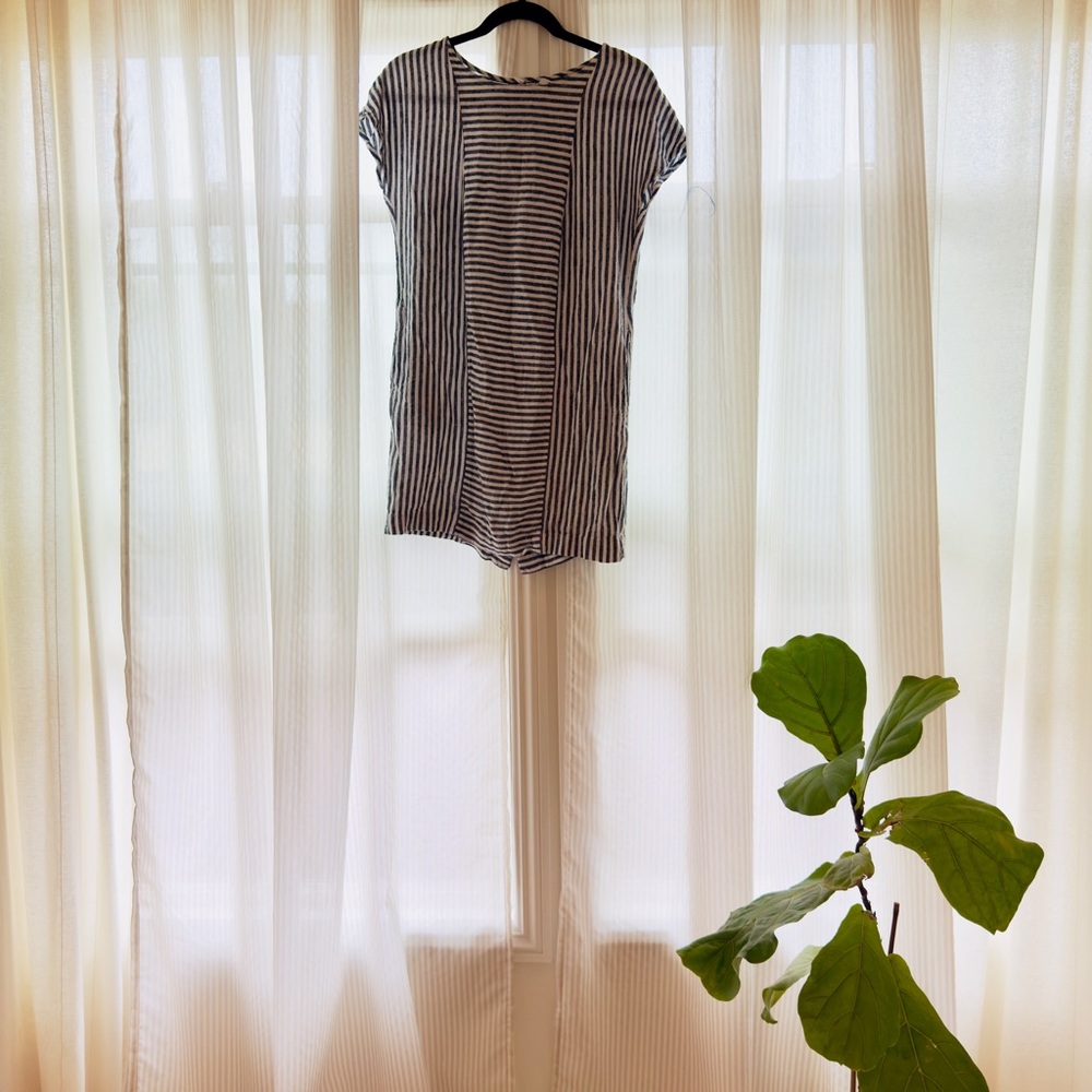 Madewell Striped Black and White Women's Mini Dress with pockets.